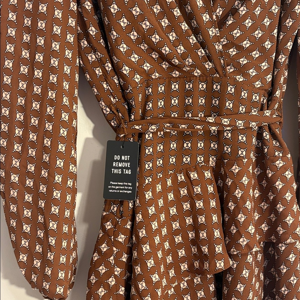 NWT Chocolate Brown Printed Collared Long Sleeve Tie Waist Tiered Mini Dress - Picture 6 of 12